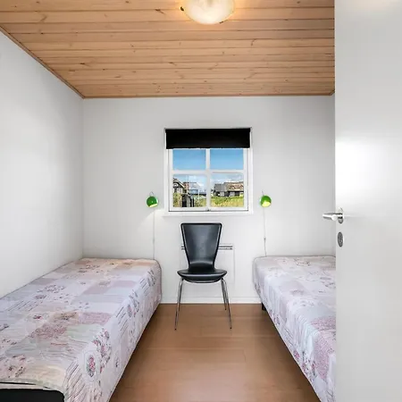 Holiday home Tume - 250m From The Sea By Interhome