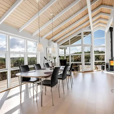Tume - 250m From The Sea By Interhome *